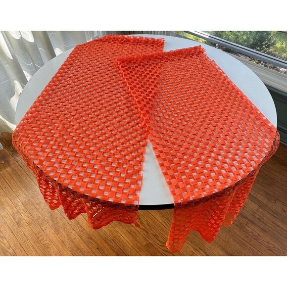 Vintage 70s orange curtains, square geometric mesh, groovy sheer, pair of panels - Picture 6 of 10